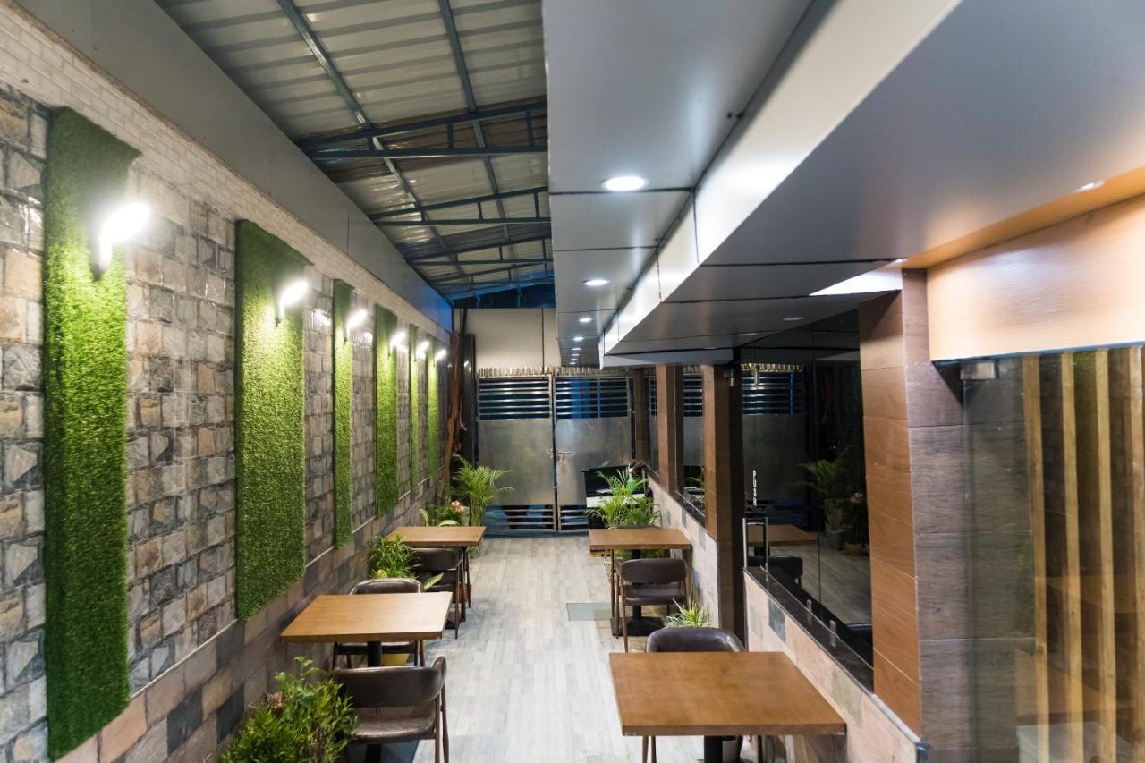 The Avenue Hotel Ballygunge كولكاتا المظهر الخارجي الصورة