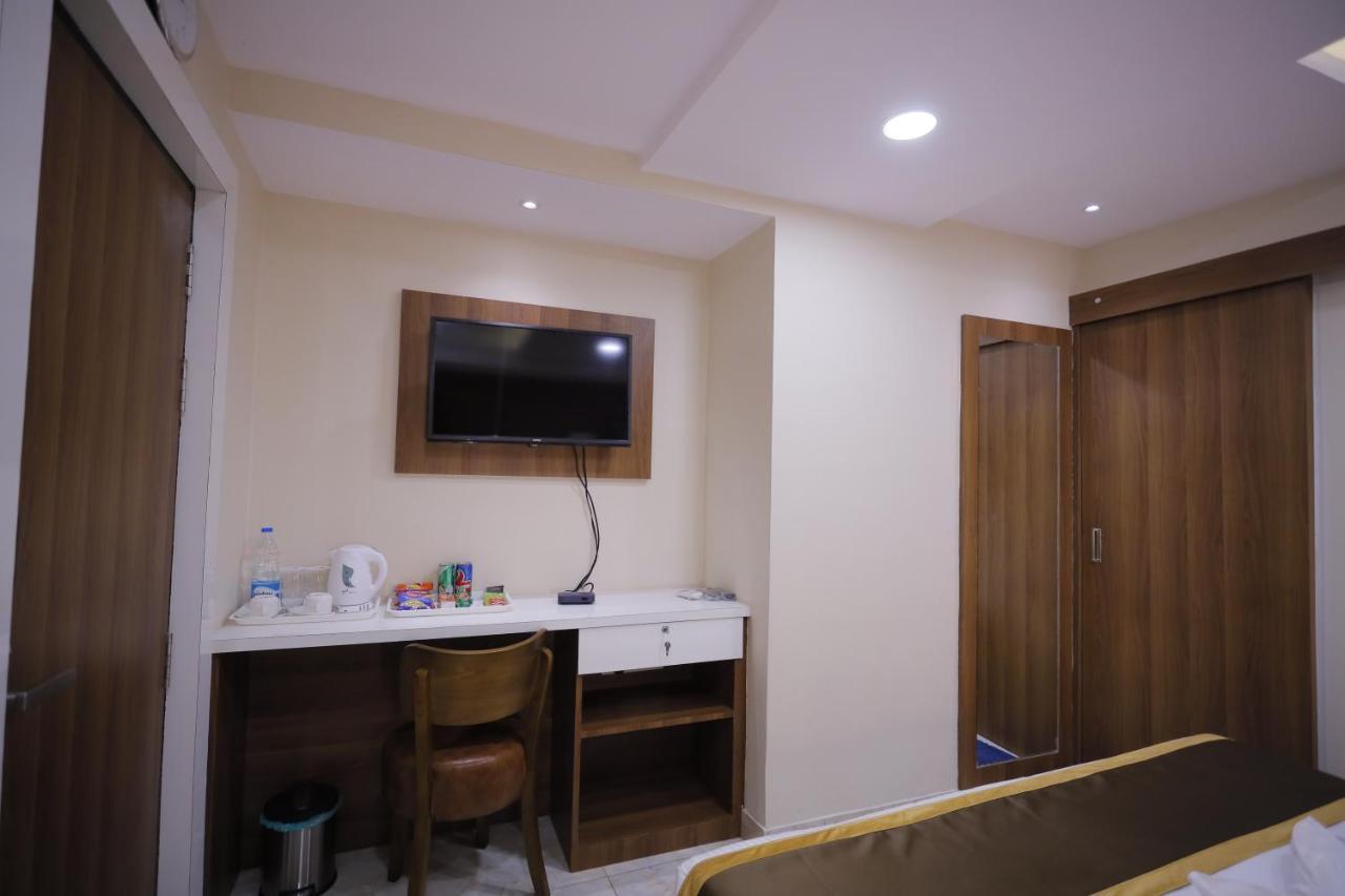 The Avenue Hotel Ballygunge كولكاتا المظهر الخارجي الصورة